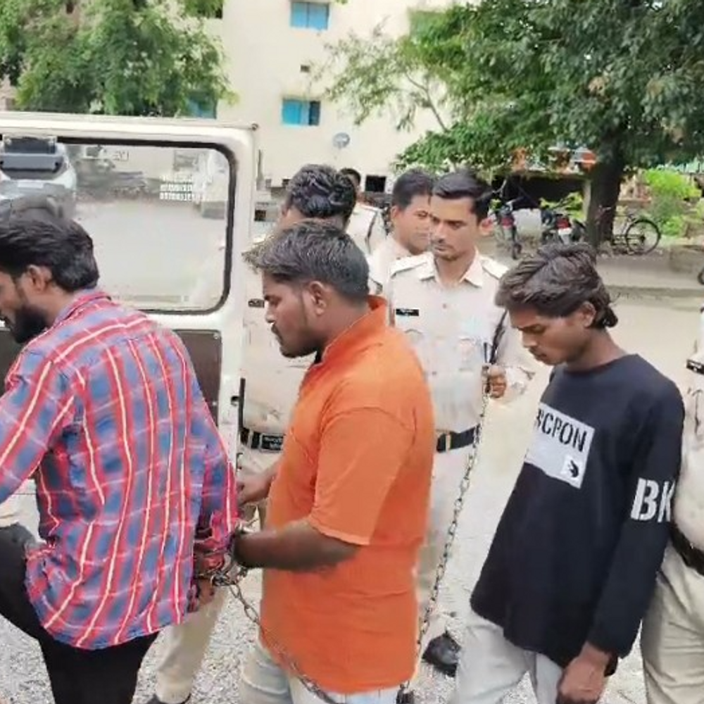 पत्नी ने ही कराई थी ठेकेदार पति की हत्या:फोन कर जंगल में बुलया और मार डाला, एक महिला सहित चार गिरफ्तार