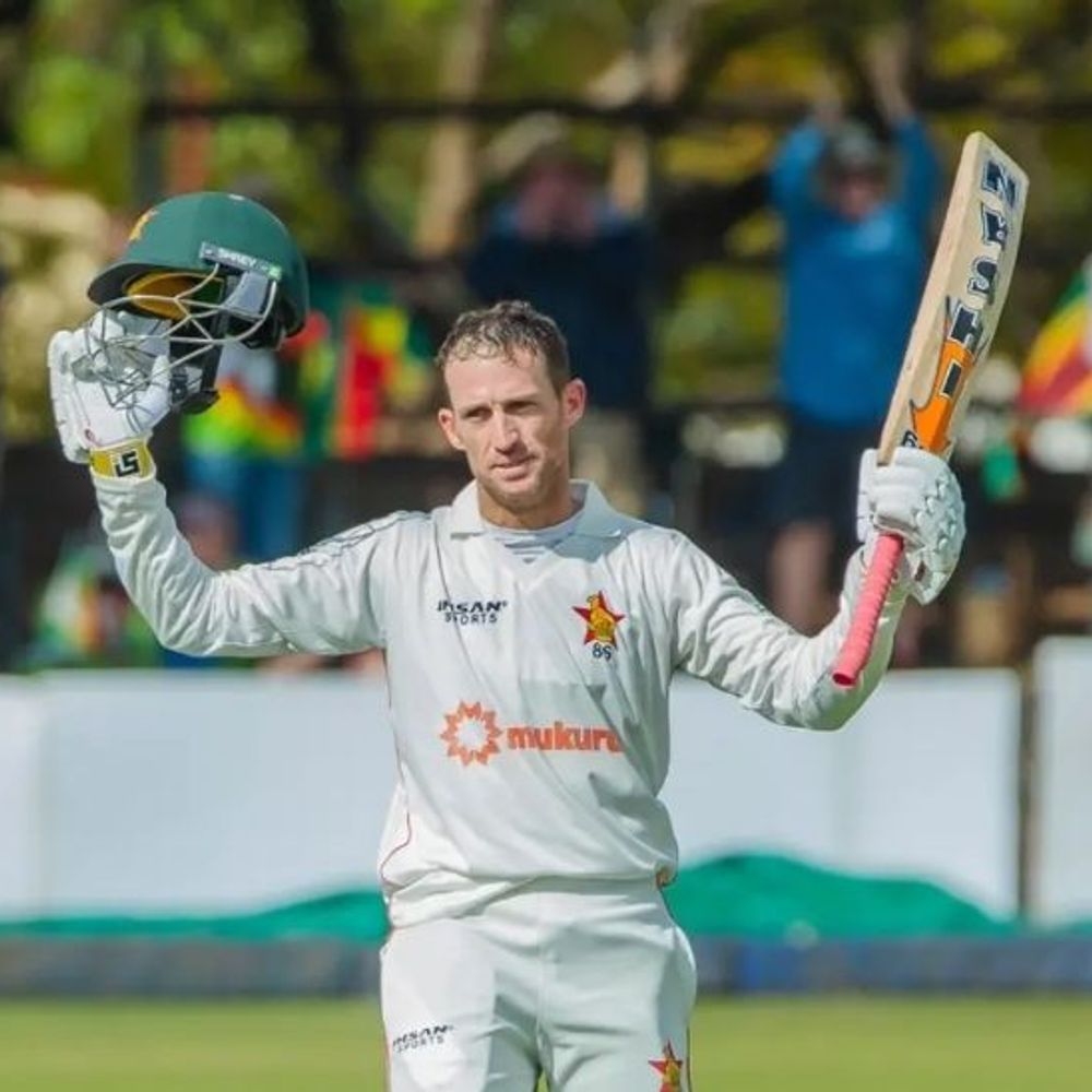 पहला टेस्ट- सीन विलियम्स ने जिम्बाब्वे को फॉलोऑन से बचाया:साउथ अफ्रीका 216 रन आगे, सिर पर बॉल लगने से बेनेट रिटायर हार्ट