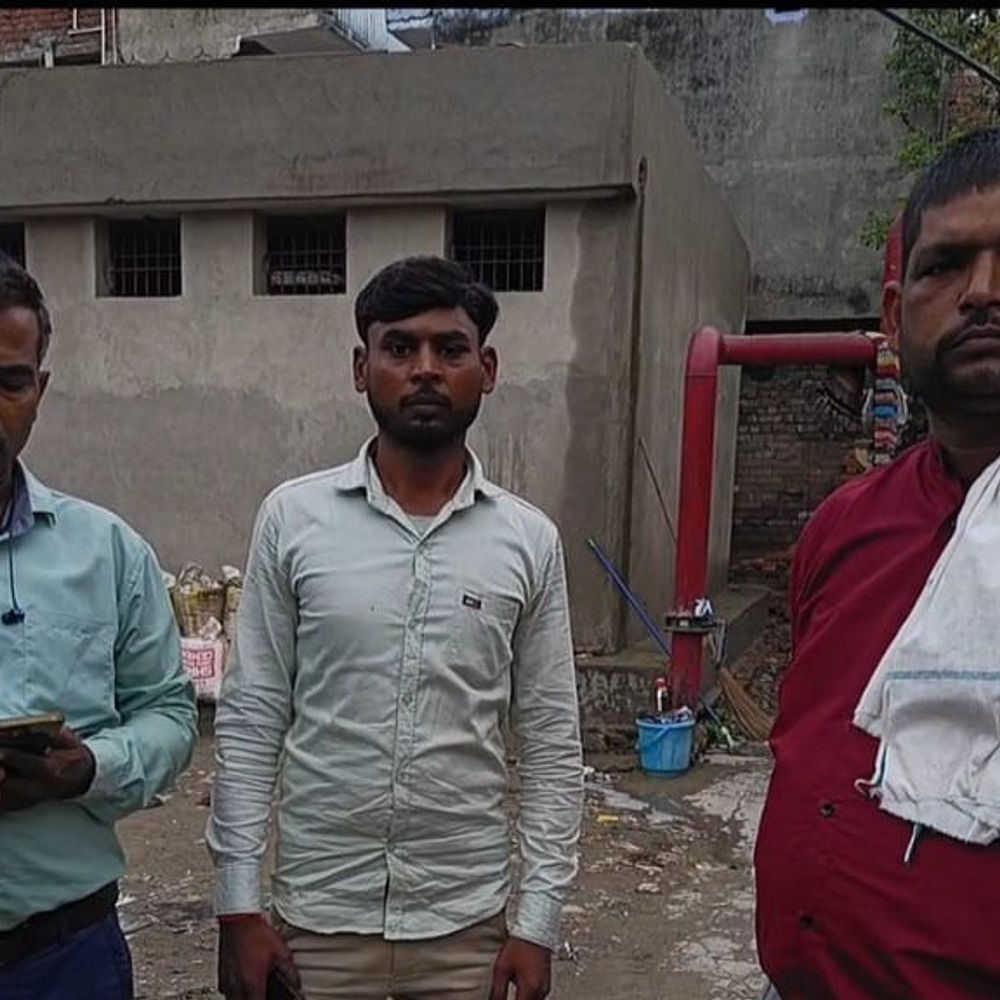 बरेली में सड़क हादसा:दोस्त को छोड़कर लौट रहे युवक की बाइक फिसली, इलाज के दौरान मौत