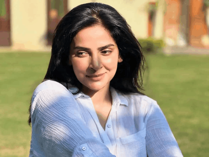 पाकिस्तानी कलाकारों के सोशल मीडिया अकाउंट से बैन हटा!:मावरा होकैन, युमना जैदी समेत कई सेलेब्स की इंस्टा प्रोफाइल फिर एक्टिव, हानिया आमिर, माहिरा अब भी रिस्ट्रिक्ट