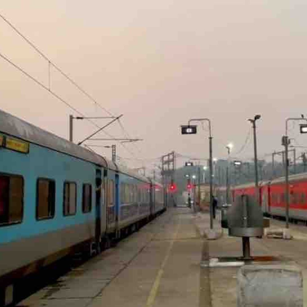 रेलवे का नया नियम:ट्रेन के चलने से 8 घंटे पहले तैयार होगा आरक्षण चार्ट, अगले सप्ताह से होगा लागू