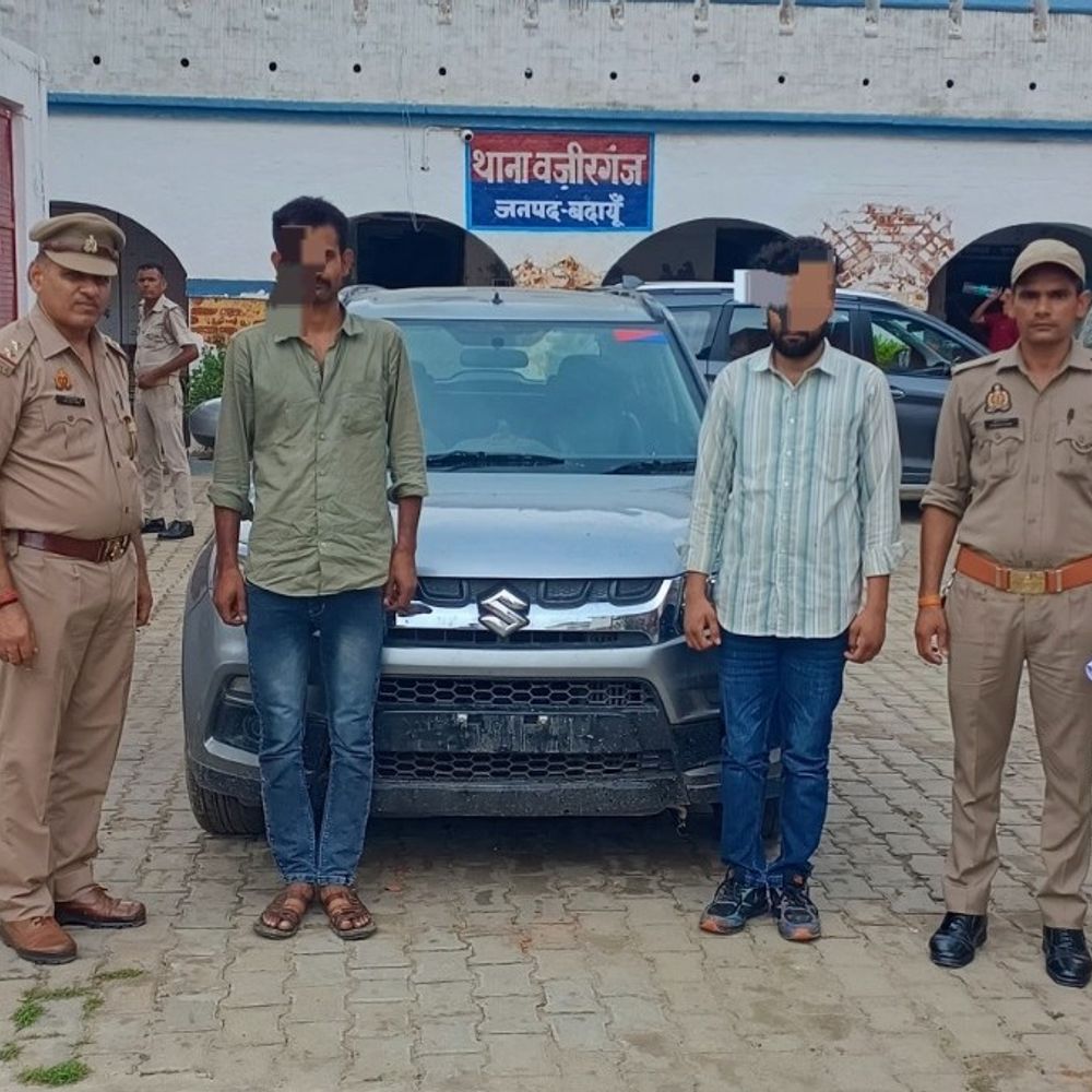 चोरी की ब्रेजा कार के साथ दो गिरफ्तार:रायबरेली और मुरादाबाद के हैं आरोपी, हापुड़ से चुराई थी गाड़ी