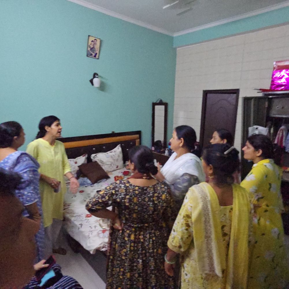 अध्यापिका के घर में दिनदहाड़े चोरी:स्कूटी सवार दो नकाबपोश बदमाशा आए, 8 लाख के जेवर और कैश लेकर फरार