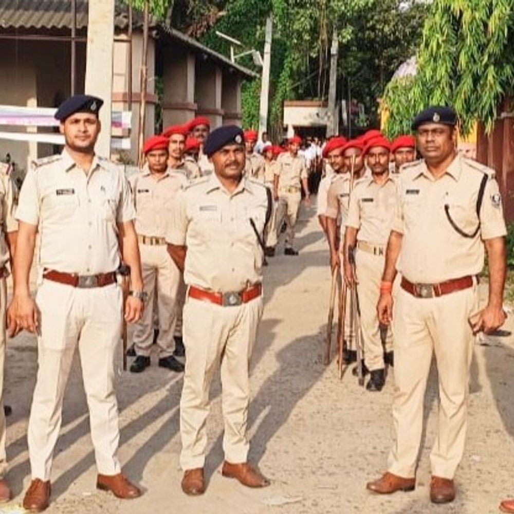 मुहर्रम पर बरबीघा में सुरक्षा कड़ी:17 संवेदनशील स्थानों पर मजिस्ट्रेट-पुलिस बल तैनात, शांति व्यवस्था के लिए फ्लैग मार्च