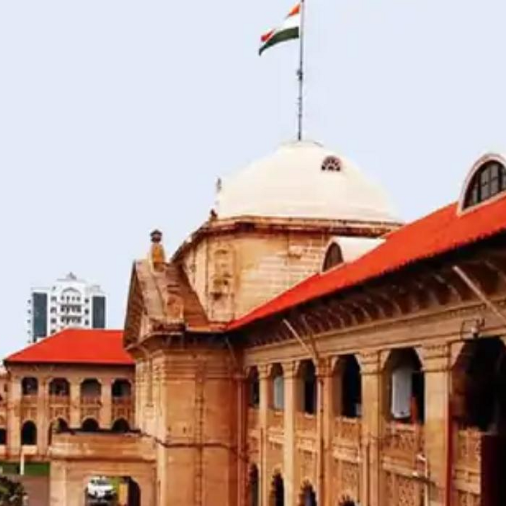 धोखाधड़ी के आरोपी की गिरफ्तारी पर रोक:आगरा का मामला, हाईकोर्ट ने राज्य सरकार से मांगा जवाब