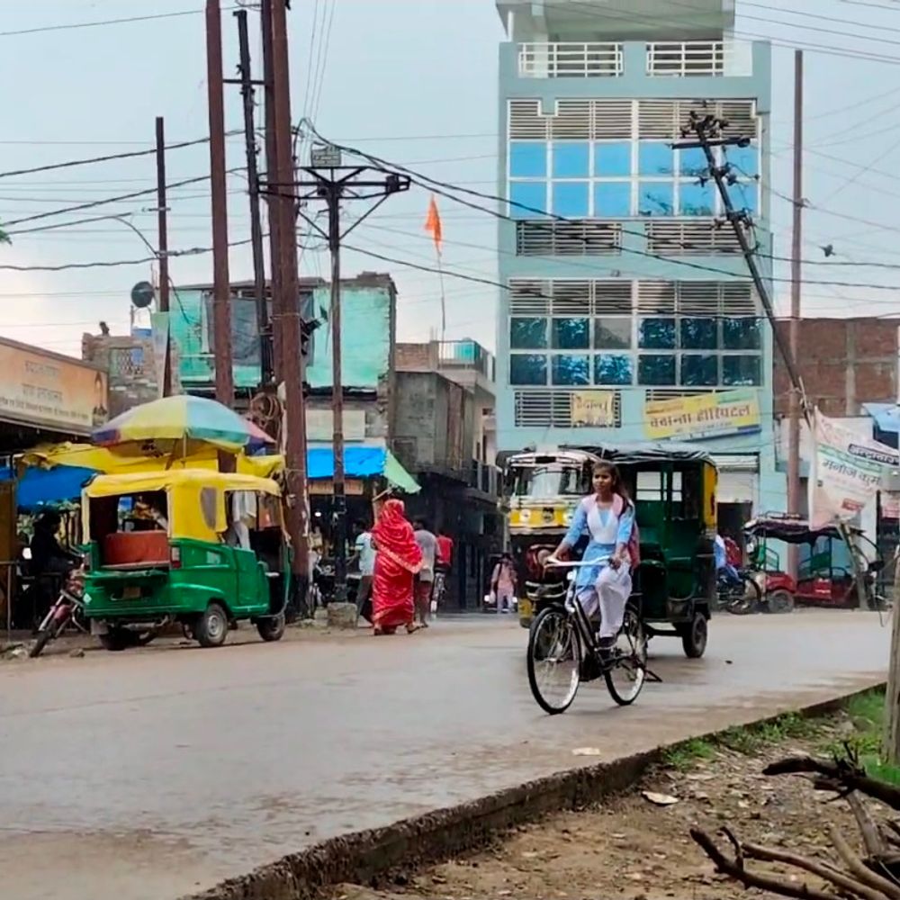 फर्रुखाबाद में बारिश ने दी गर्मी से राहत:तापमान 36.7 डिग्री तक पहुंचा, उमस से परेशान थे लोग