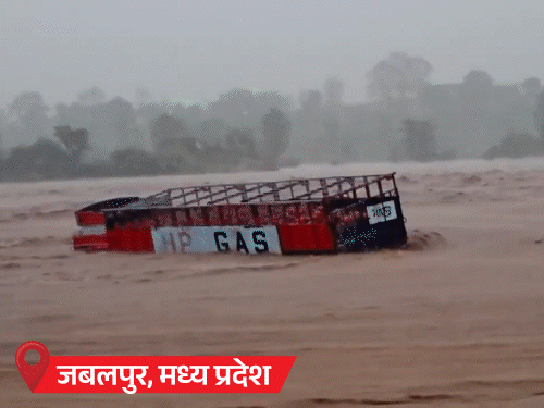 MP के 20 शहरों में भारी बारिश:राजस्थान में 167mm बरसात, सामान्य से 137% ज्यादा; हिमाचल में अब तक 69 की मौत