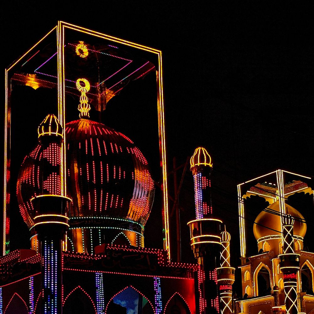 मंदसौर में मोहर्रम पर ताजियों का जुलूस निकला:हजारों लोग हुए शामिल, मंडी गेट पर हुआ ताजियों का मिलन; इमाम हुसैन को किया याद