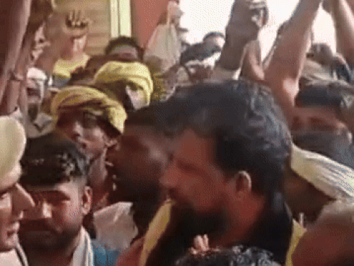 रोहतक में नवीन जयहिंद ने प्रशासन को दिया अल्टीमेटम:कहा-सफाई कर्मचारियों की समस्याओं का करे समाधान