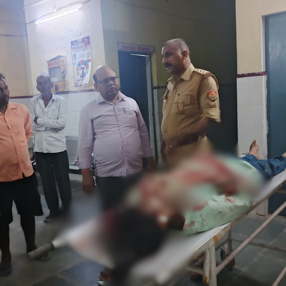 रायबरेली में मवेशी से बाइक टकराने से किशोरी की मौत:साथी युवक गंभीर; मनगढ़ धाम से लौट रहे थे दोनों