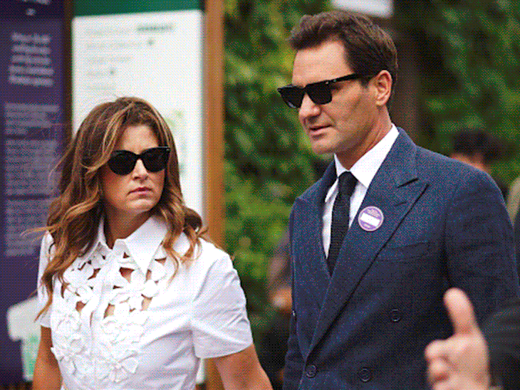 जोकोविच का मैच देखने पहुंचे कोहली-अनुष्का:बर्मिंघम टेस्ट जीतने के बाद पंत विम्बलडन देखने आए, रोजर फेडरर से मिले रूट; 12 फोटोज