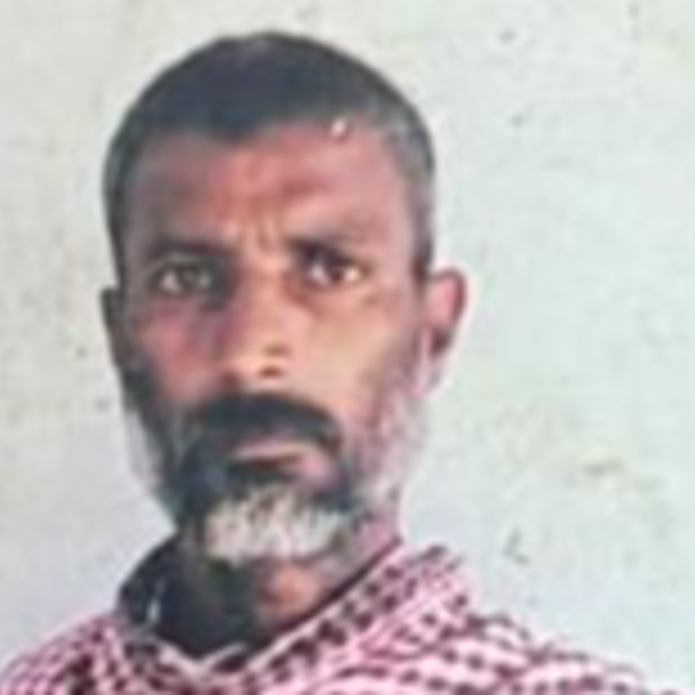 सीवान में झोपड़ी में आग लगने से किसान की मौत:बथान में सोने के दौरान हादसा, मच्छर भगाने के क्वायल से आगजनी की आशंका