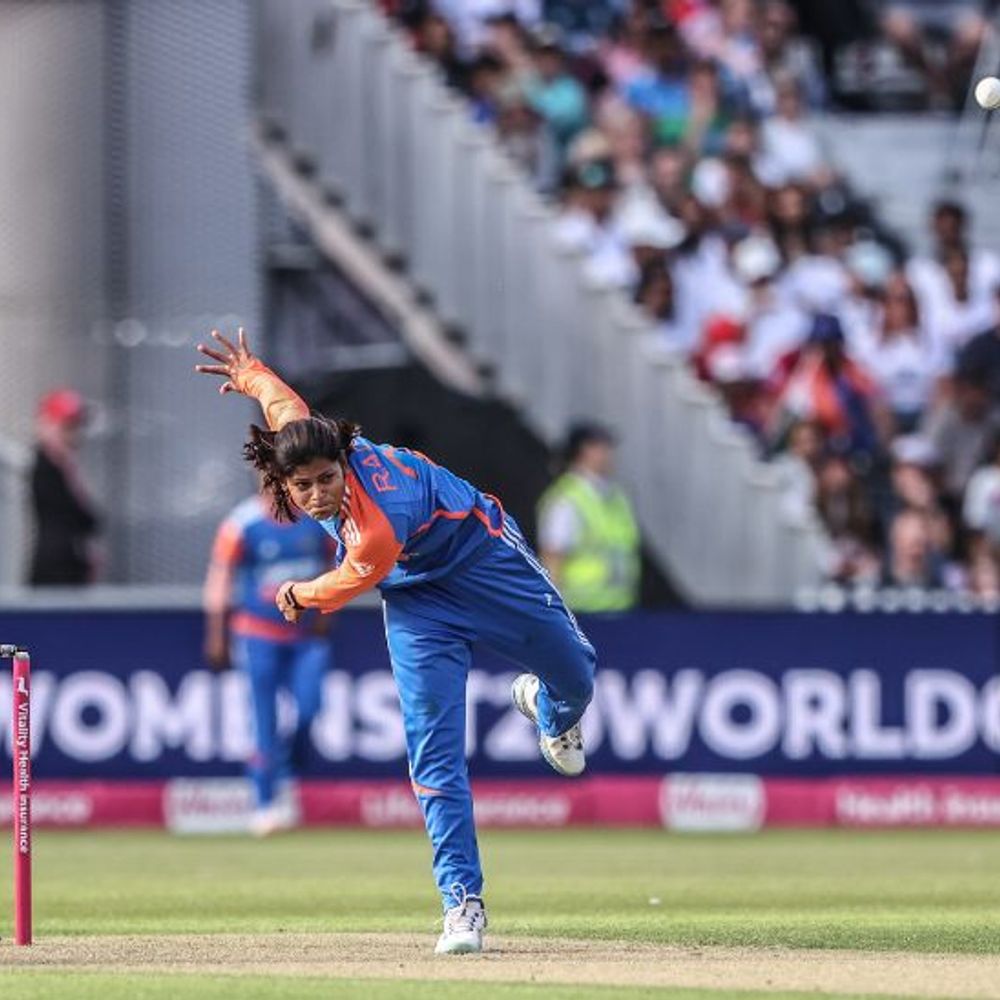 भारतीय विमेंस टीम पहली बार इंग्लैंड में टी-20 सीरीज जीती:चौथा मुकाबला 6 विकेट से जीता; दीप्ति के 300 इंटरनेशनल विकेट पूरे