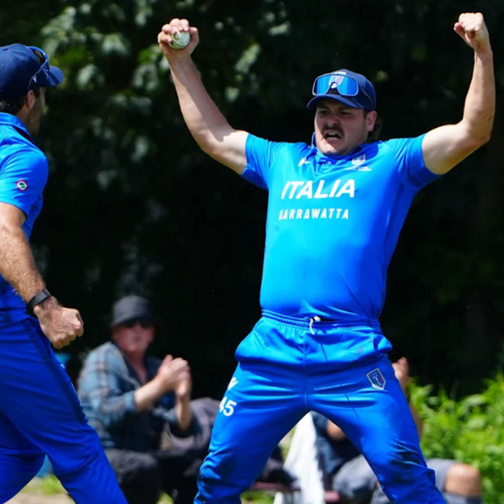 इटली टी-20 वर्ल्डकप में क्वालीफाई करने से एक जीत दूर:कप्तान बर्न्स बोले- यह किसी सपने जैसा लग रहा; अगला मैच नीदरलैंड से