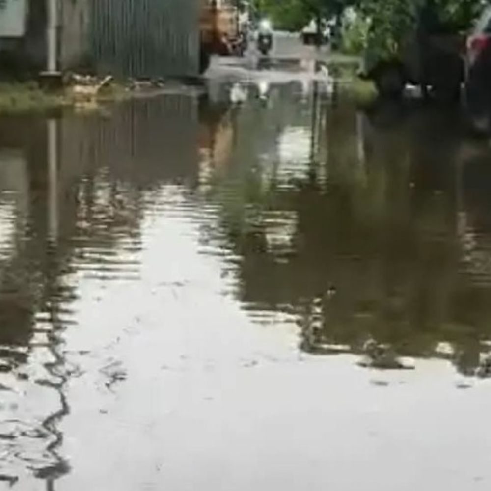 बुलंदशहर में बारिश से मौसम हुआ सुहाना:तापमान 40 से घटकर 28 डिग्री पहुंचा, धान-गन्ने की फसल को फायदा
