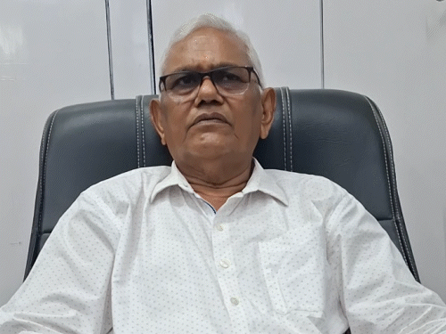 जयपुर में 71 साल के बुजुर्ग ने CA क्लियर किया:पत्नी की मौत के बाद पढ़ना शुरू किया, कोचिंग नहीं की; यूट्यूब-सोशल मीडिया से तैयारी