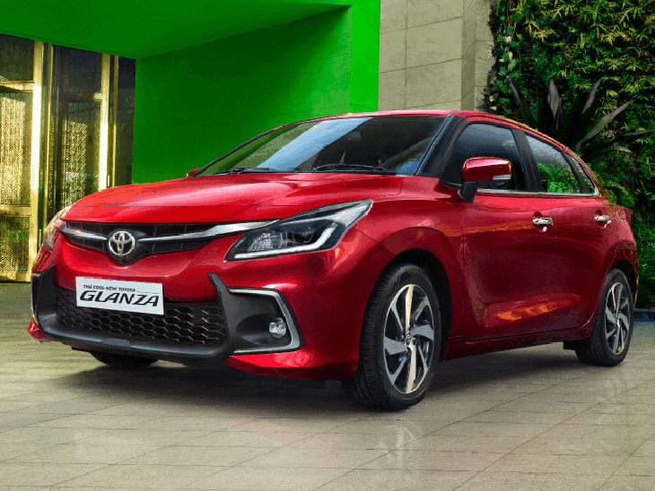 टोयोटा ग्लैंजा के सभी वैरिएंट्स में 6 एयरबैग्स स्टैंडर्ड मिलेंगे:प्रीमियम हैचबैक में CNG के साथ 30.61km/kg का माइलेज, कीमत ₹6.90 से शुरू