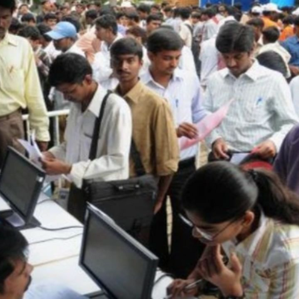 पीएम मोदी आज देंगे 51 हजार युवाओं को नियुक्ति पत्र:लखनऊ समेत 47 शहरों में रोजगार मेला