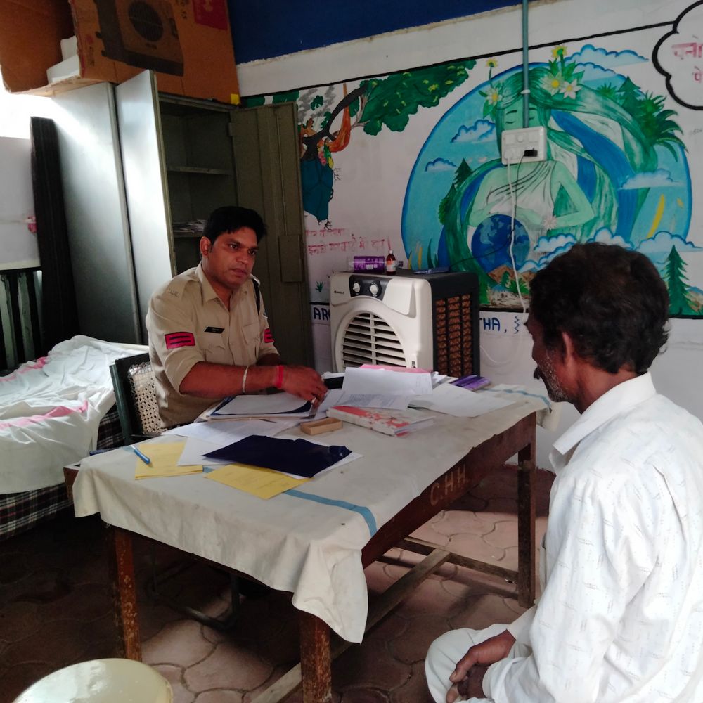 अजनास में 5 साल की बच्ची को सांप ने काटा:खेलते-खेलते सो गई, निंद खुलने पर बताया; अस्पताल पहुंचने के 10 मिनट बाद मौत