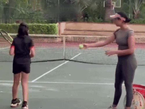 टेनिस प्लेयर मर्डर- राधिका की नहीं थी एकेडमी:बाप ने पहले कहा था- सवा करोड़ में खुलवाई, अब बोला- कन्या को मारकर पाप हुआ