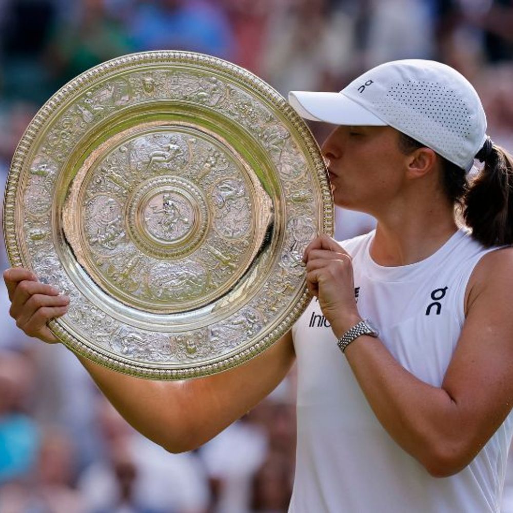 इगा स्वातेक बनीं विंबलडन विमेंस चैंपियन:अनिसिमोवा को 6-0, 6-0 से हराया; मेंस डबल्स में ब्रिटिश पेयर चैंपियन; अल्काराज-सिनर में फाइनल कल