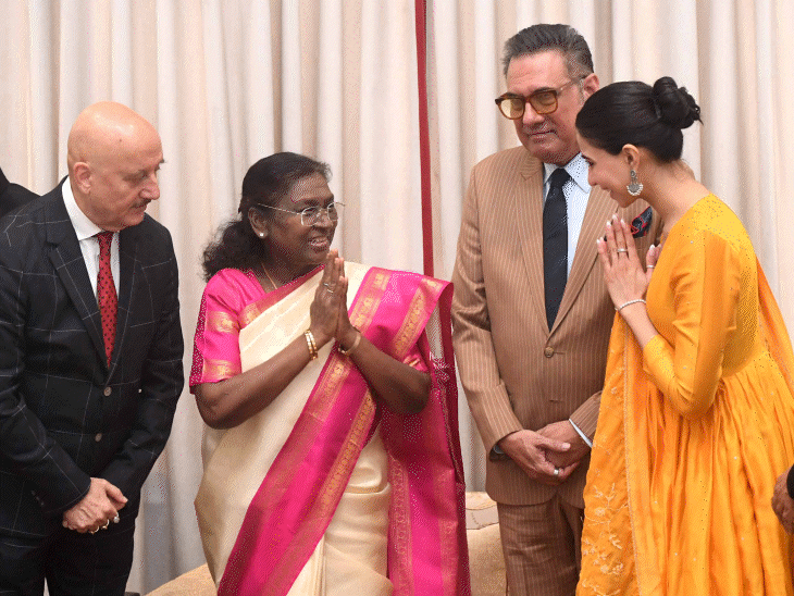 राष्ट्रपति द्रौपदी मुर्मू ने फिल्म तन्वी द ग्रेट देखी:राष्ट्रपति भवन में स्पेशल स्क्रीनिंग रखी गई, अनुपम खेर बोले- यह गर्व का पल था
