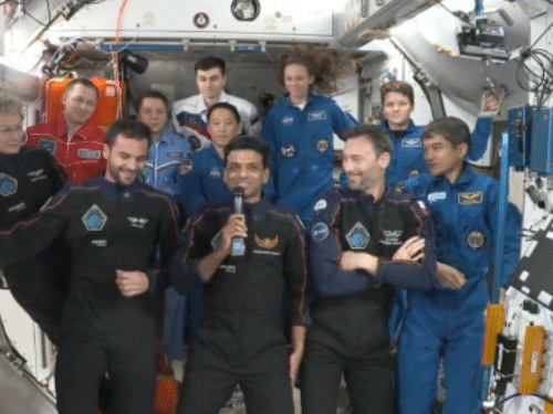 अंतरिक्ष से शुभांशु बोले-भारत आज भी सारे जहां से अच्छा:फेयरवेल सेरेमनी में पहले भारतीय एस्ट्रोनॉट राकेश शर्मा की बात दोहराई; आज धरती पर लौटेंगे