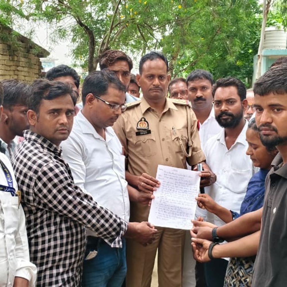 प्रतापगढ़ में कार की टक्कर से महिला की मौत:परिजनों ने रखीं कई मांगें, 21 घंटे बाद हुआ अंतिम संस्कार