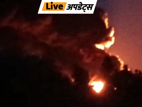 Tamil Nadu के तिरुवल्लुर मालगाड़ी पटरी से उतरी, आग लगने से रेल ट्रैक बंद