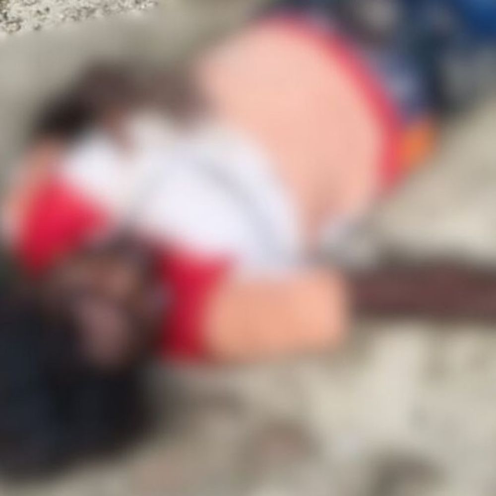 बाइक की भिड़ंत में दो की मौत, तीन घायल:बस्ती में इंटर कॉलेज के सामने हादसा, परिजन मौके पर पहुंचे