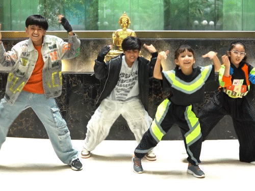 ‘सुपर डांसर चैप्टर 5’ में दिखेगा मां-बच्चे का प्यार:कंटेस्टेंट्स बोले- सपना सच हो रहा है, मांएं बोलीं- हमें गर्व है