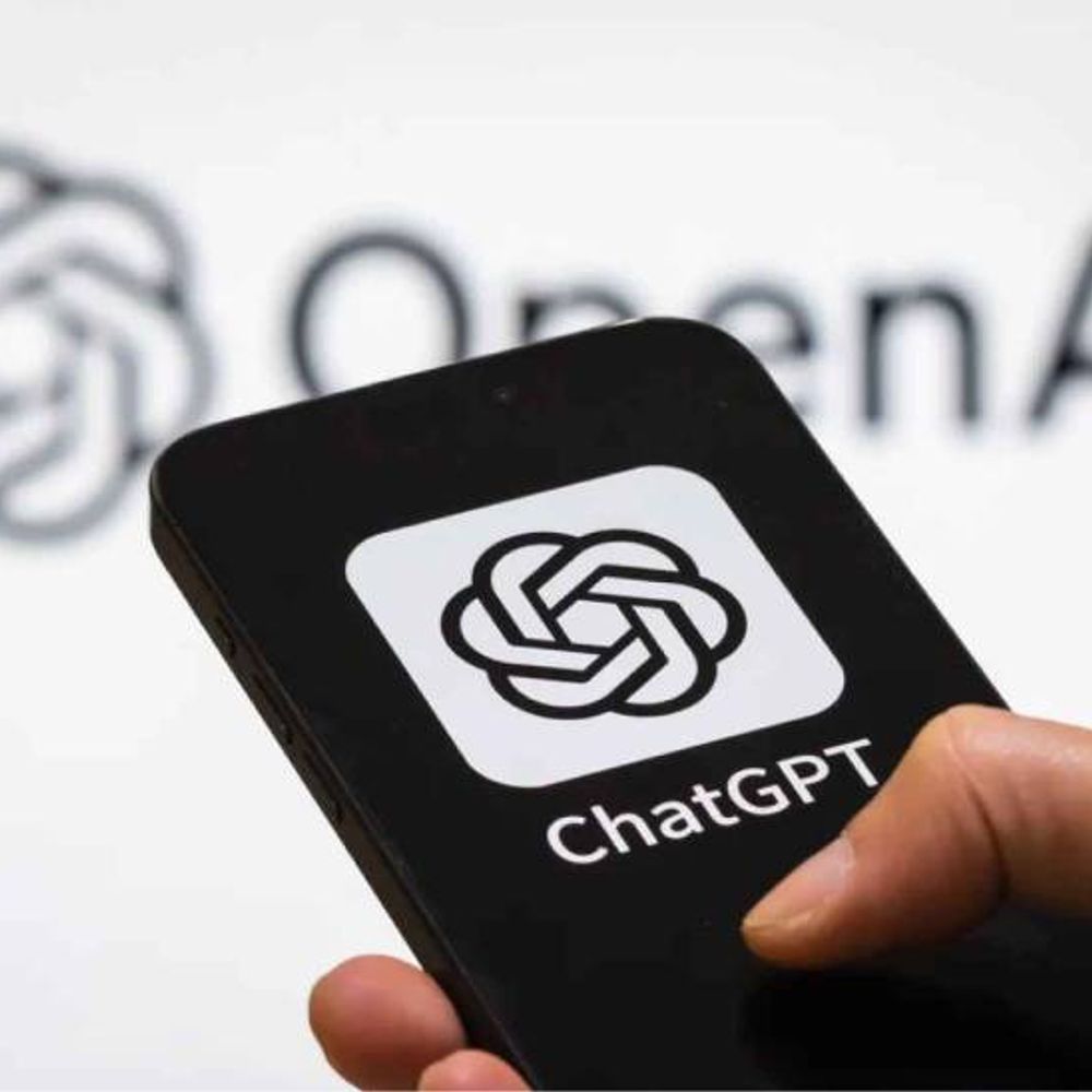 चैटGPT की सेवाएं फिर से शुरू हुईं:यूजर्स को लॉगिन करने और सोरा जैसी सर्विसेज एक्सेस करने में दिक्कत आ रही थी