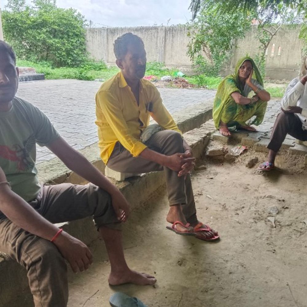 बाइक की टक्कर से किसान की मौत:बरेली में चल रहा था इलाज, खेत की रखवाली कर चाये पीने घर लौट रहे थे