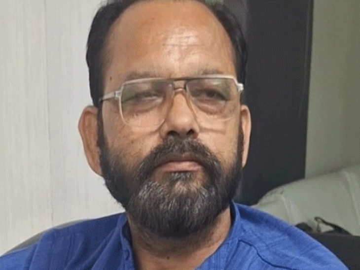 शिया बोलकर 30 मुस्लिम परिवारों को समाज से निकाला:मुतवल्ली ने जारी किया फतवा, मस्जिद-कब्रिस्तान जाने पर रोक, डॉ. सलीम बोले-दाढ़ी-टोपी की आड़ में मनमानी