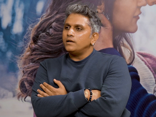 'इंडस्ट्री में अक्सर लोग बंद कमरों में तारीफ करते हैं':मोहित सूरी ने खुद को बताया संदीप रेड्डी वांगा का फैन; बोले-आजकल गाने रील्स के हिसाब से बनते