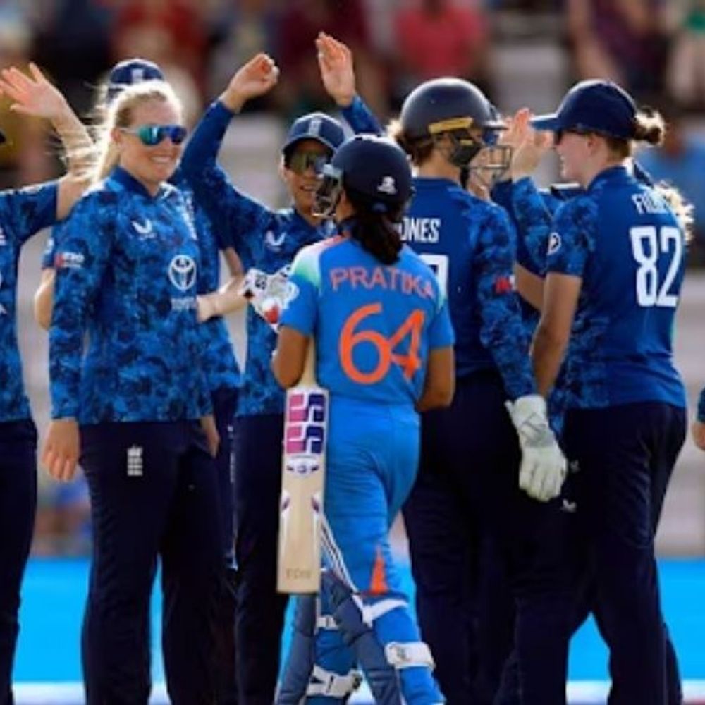 प्रतीका रावल और इंग्लैंड टीम पर ICC ने लगाया जुर्माना:रावल पर मैच फीस का 10% और इंग्लिश टीम पर 5% फाइन