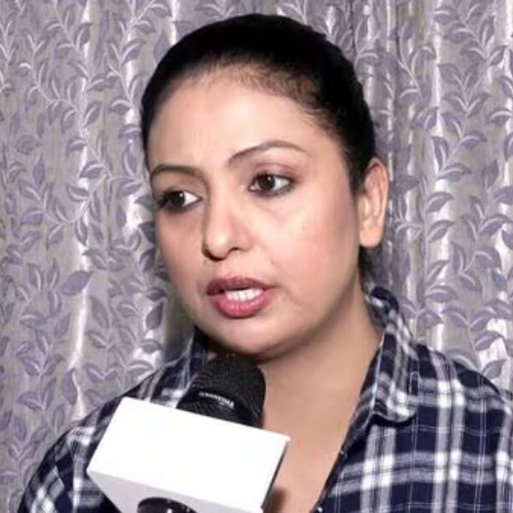 शमी की पूर्व पत्नी पर हत्या की कोशिश का केस:पड़ोसी ने 10 साल की बेटी पर भी मामला दर्ज कराया, जमीन को लेकर हुआ विवाद