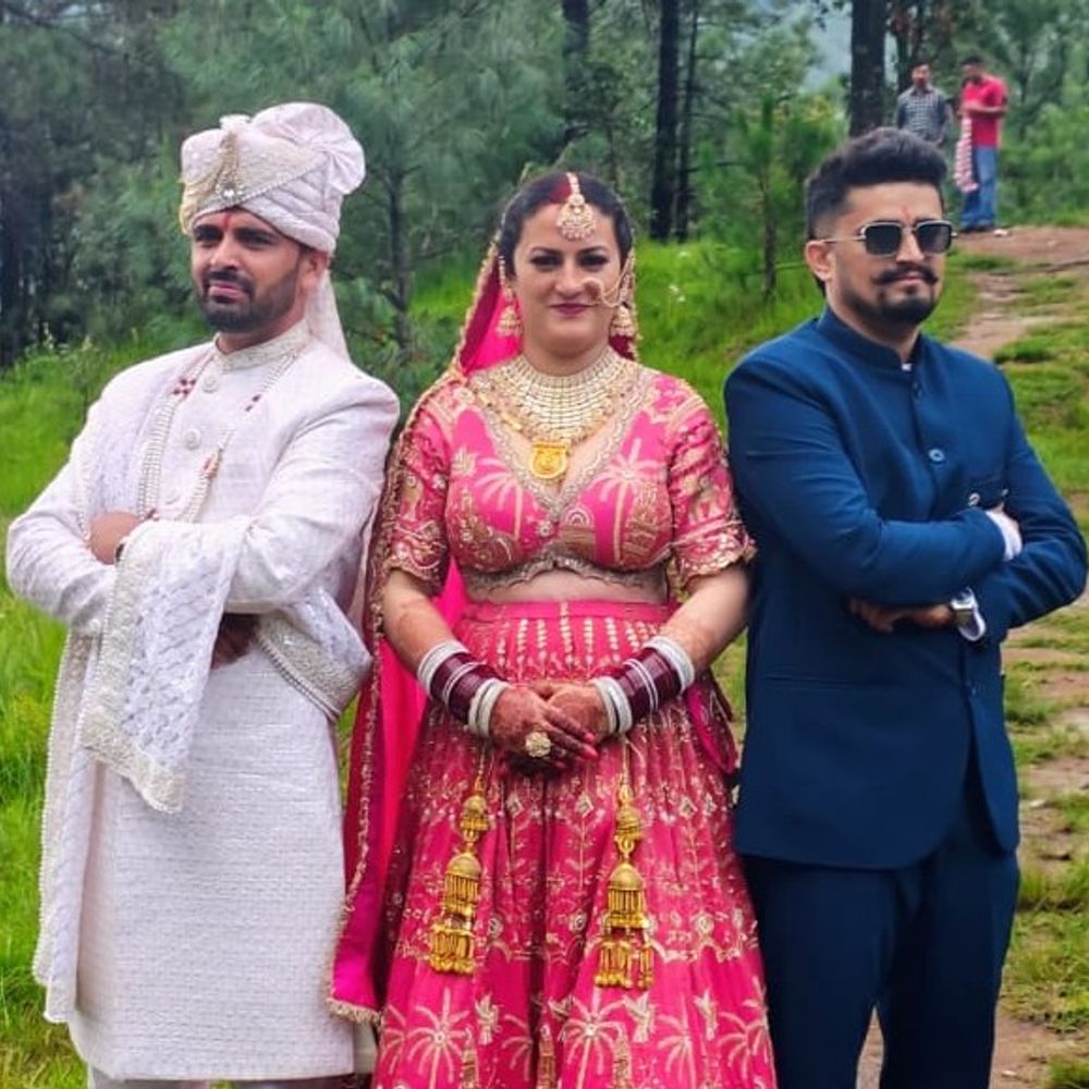 हिमाचल में 2 भाइयों की एक ही दुल्हन, पूरी कहानी:एक सरकारी कर्मचारी, दूसरा विदेश में; 4 हजार रिश्तेदारों की मौजूदगी में 7 फेरे लिए
