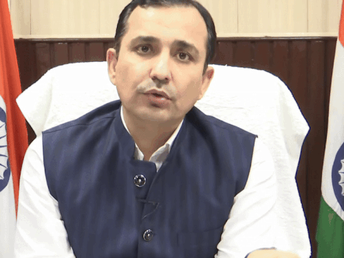 हरियाणा में CET पर 2 नई चीजें सामने आईं:कैंडिडेट पर शक हुआ तो कमीशन बुलाएंगे; OMR शीट पर नाम-रोल नंबर खुद भरने होंगे