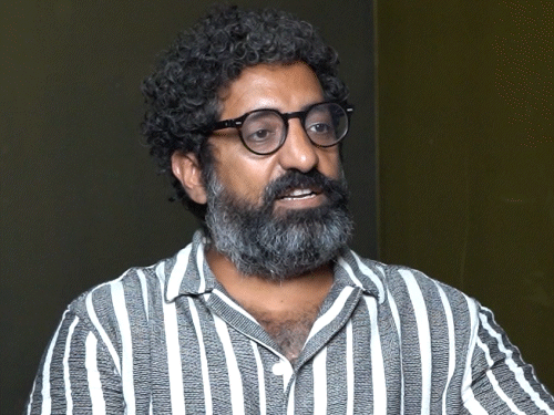 जरूरी नहीं कि यशराज और धर्मा ही हर फिल्म बनाएं:‘डंकी’ फेम एक्टर विक्रम कोचर बोले- नए मेकर्स की कहानियां भी लोगों तक पहुंचनी चाहिए