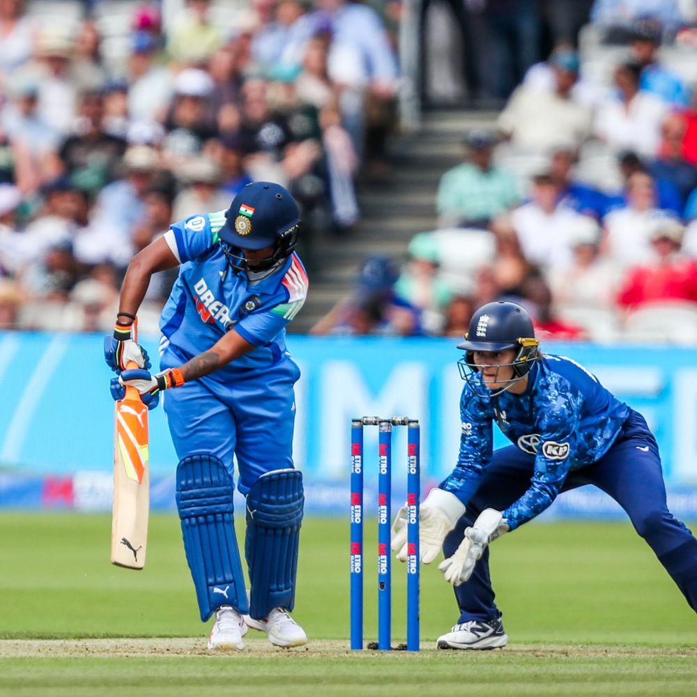 विमेंस ODI रैंकिंग- दीप्ति शर्मा को 10 स्थान का फायदा:स्मृति मंधाना टॉप पर कायम; बॉलर्स में इंग्लैंड की सोफी एक्लेस्टन नंबर-1