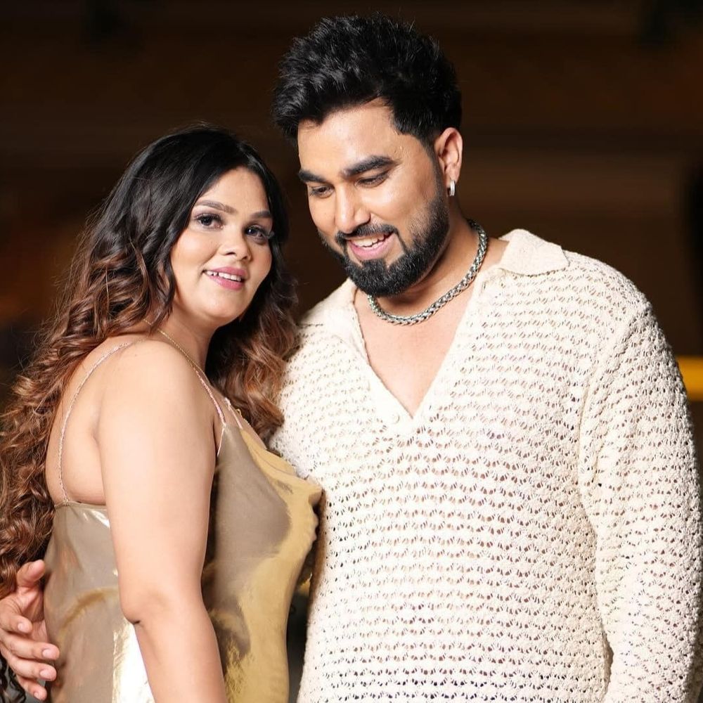 हरियाणा के यूट्यूबर अरमान मलिक की पत्नी को धार्मिक सजा:काली माता मंदिर में सफाई करेंगी; वीडियो बनाकर फंसीं, बिग बॉस में नजर आ चुके