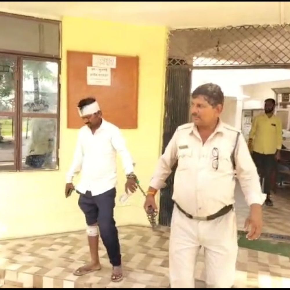 मैहर में 8 साल की बच्ची से छेड़छाड़:नशे में धुत होकर घर में घुसकर वारदात; लोगों ने पकड़कर जमकर पीटा