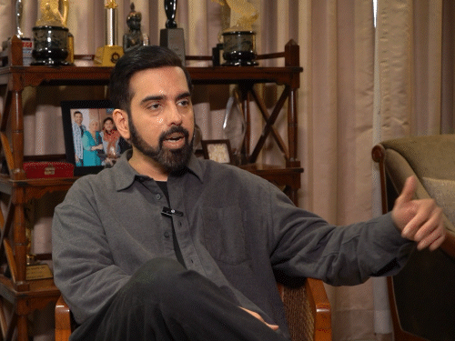 पिता की बायोपिक पर कुश सिन्हा बोले,:ऐसा कोई कलाकार नहीं जो शत्रुघ्न सिन्हा का किरदार निभा सके, अभी भी ‘निकिता रॉय’ से जुड़ा हूं