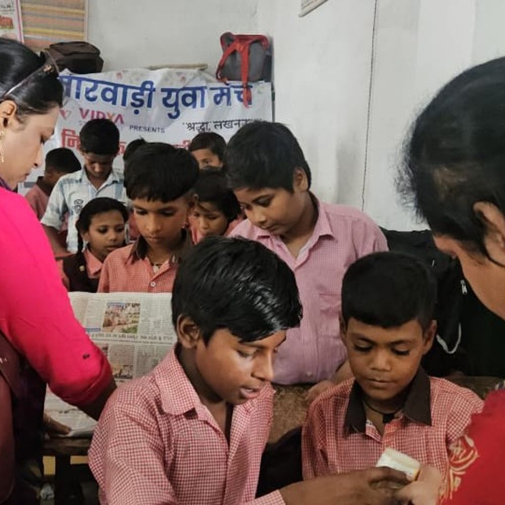 स्कूली बच्चों ने पर्यावरण के लिए दिखाई पहल:50 पौधे लगाए, पेपर बैग बनाए ; पर्यावरण संरक्षण का संकल्प
