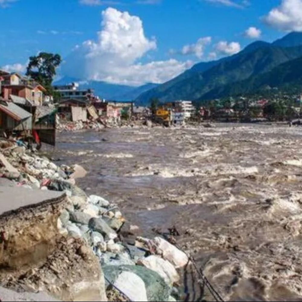 हिमाचल में बादल फटने की घटनाओं की स्टडी आज से:केंद्रीय टीम की आज अधिकारियों से मीटिंग, कल-परसों आपदा प्रभावित क्षेत्रों का दौरा