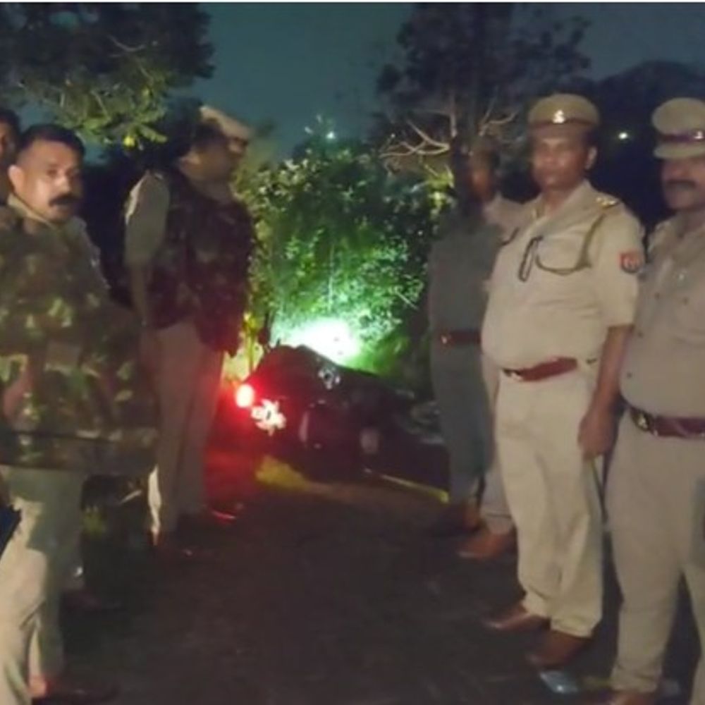 पुलिस मुठभेड़ में लुटेरे के पैर में लगी गोली:16 से ज्यादा मुकदमे दर्ज, चेकिंग के दौरान हुई घटना