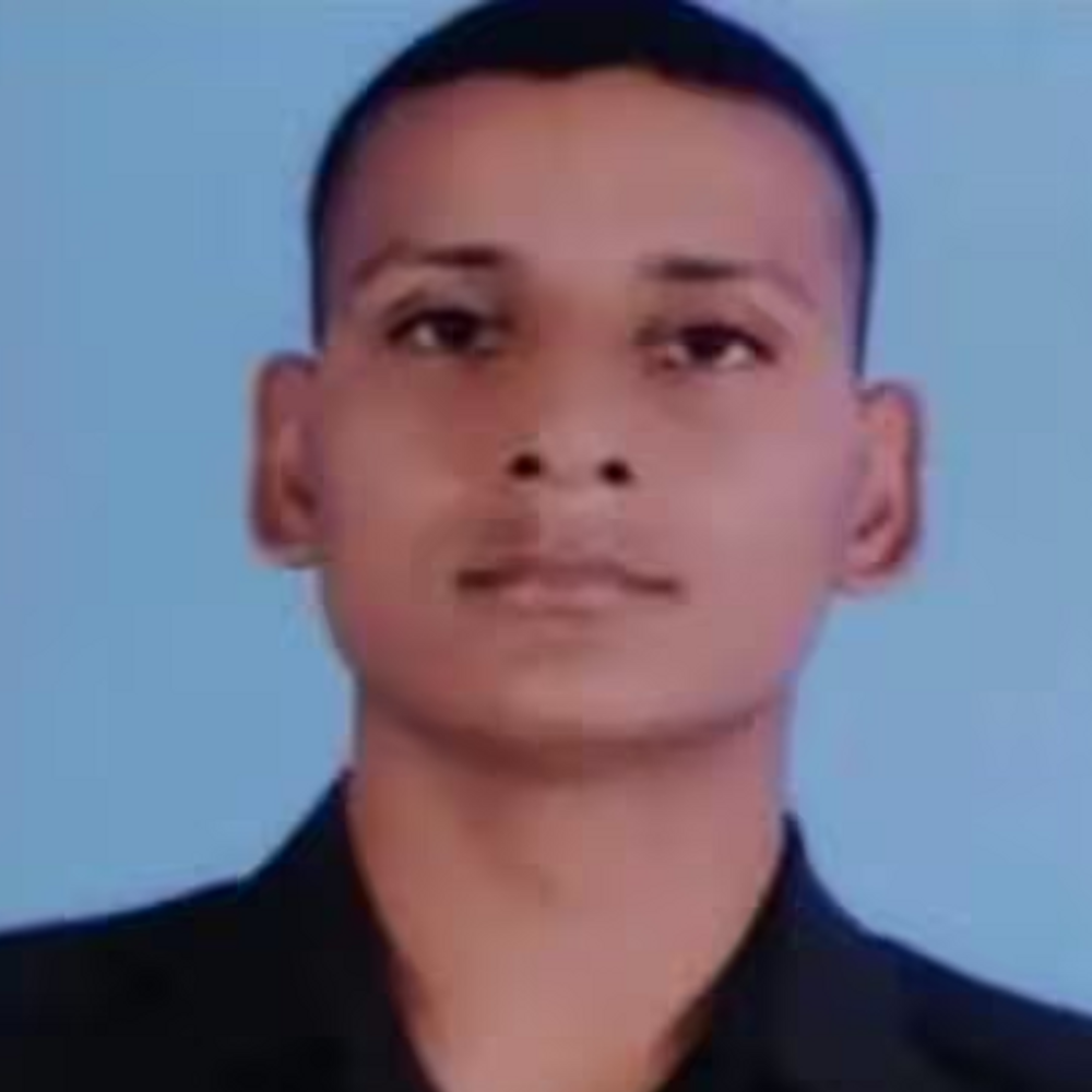 जम्मू-कश्मीर में LOC के पास लैंडमाइन ब्लास्ट:अग्निवीर शहीद, 2 जवान घायल; क्रॉस फायरिंग में युवक की मौत, परिवार का प्रदर्शन; सीएम बोले- बेहद दुर्भाग्यपूर्ण