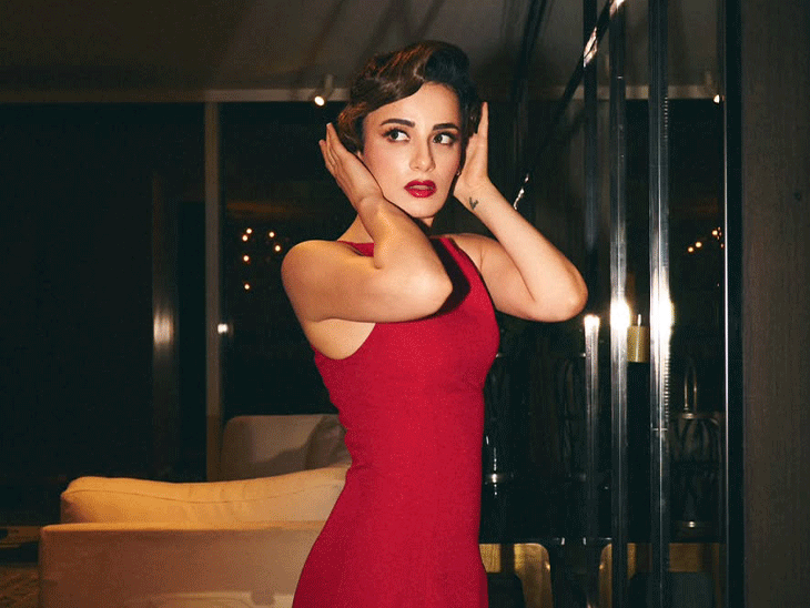 'अंग्रेजी मीडियम' में राधिका ने स्टारकिड को किया था रिप्लेस:ऑडिशन के लिए डायरेक्टर से लड़ीं, तंग होकर होमी अदजानिया ने दिया था चांस