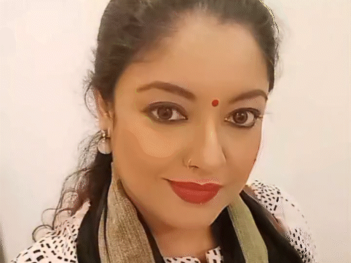 श्रावण मास में तनुश्री दत्ता ने खाया मटन:ट्रोल हुईं तो बोलीं- सनातन धर्म पर तर्क-वितर्क में मुझसे कोई नहीं जीत सकता